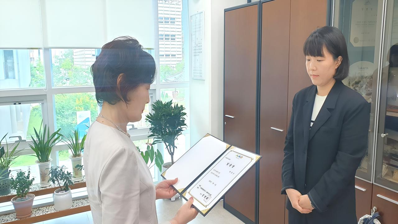 [환영] 신규직원의 입사를 환영합니다. 사진1